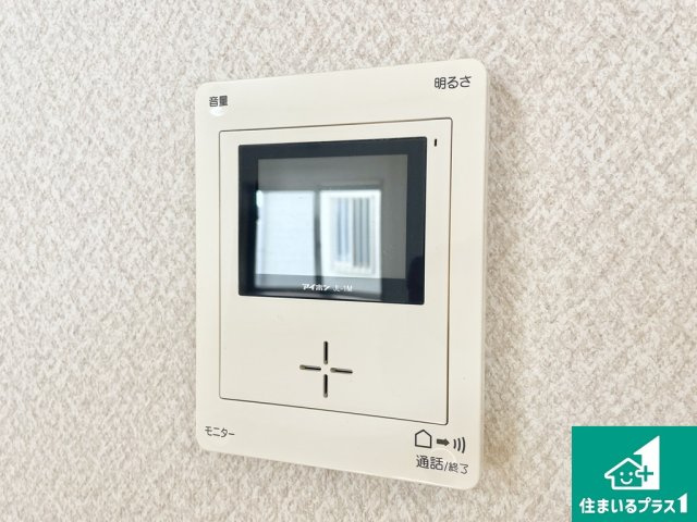 堺市中区上之　中古一戸建ての防犯設備|安心のカラーモニターインターホンです♪【現地写真】