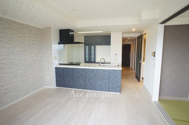 【居間・リビング】の画像