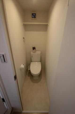 ＣＢ浦和美園エルジュのトイレ|別部屋参考写真となります