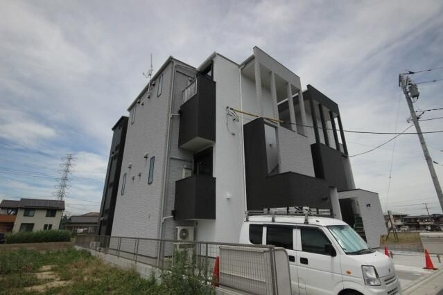 ＣＢ浦和美園エルジュの外観