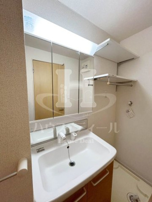 【独立洗面台】 | ジェルメ 壱番館 | 独立洗面台です