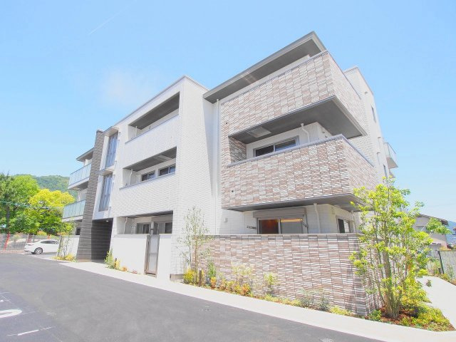 シャーメゾンステージ祇園