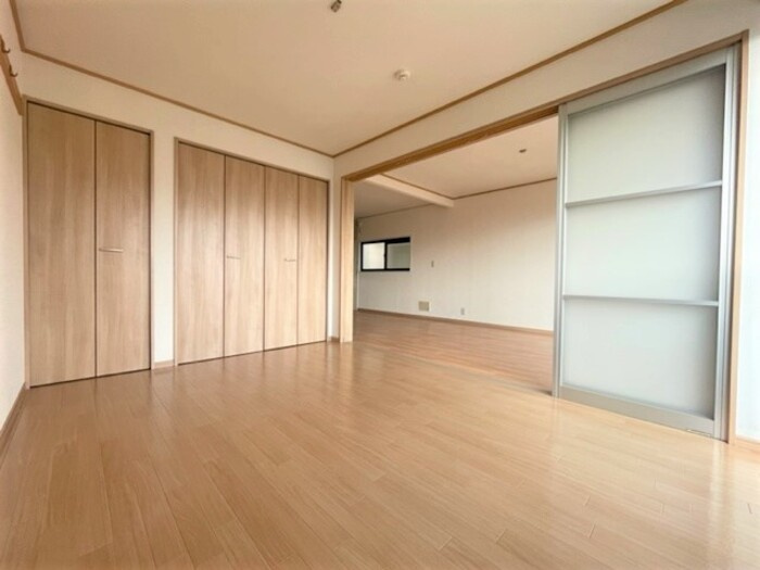 エコーハイツB棟の居間・リビング