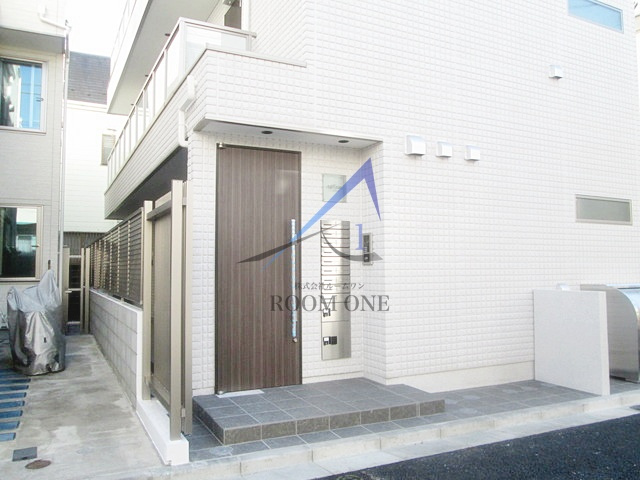 ラフィネ芦花公園Aのエントランス|エントランスです。