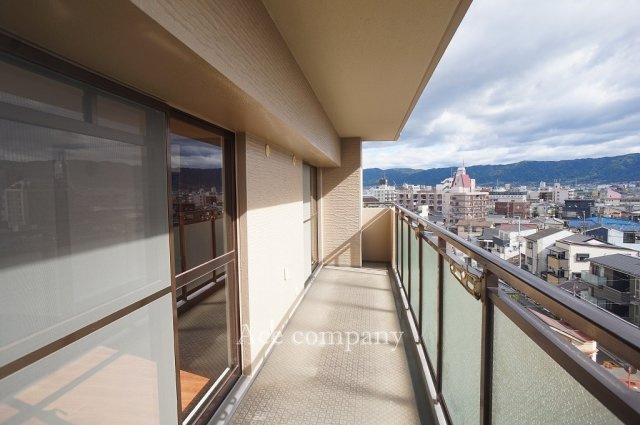 【バルコニー】 | ファミールハイツ八尾A棟 | リビングに面した南東向きのバルコニー☆陽当り良好です☆