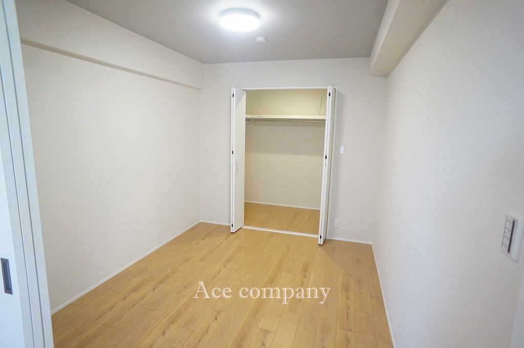 【寝室】の画像