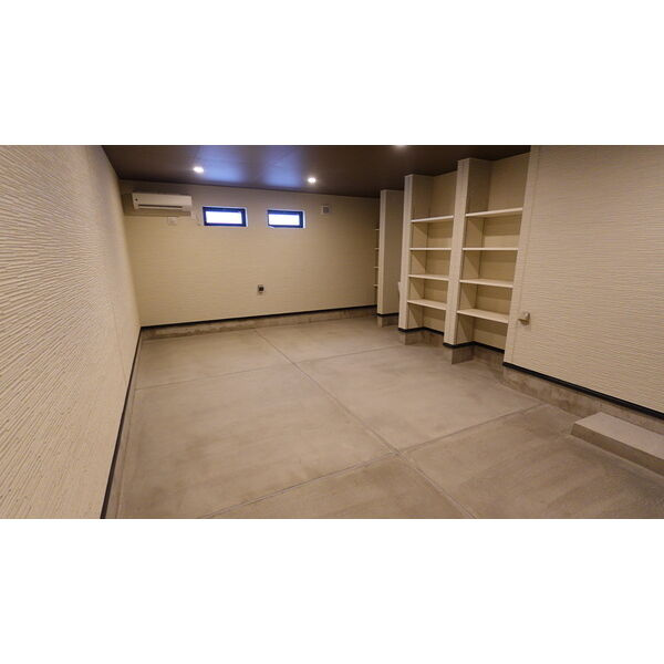 さいたま市見沼区大字東門前の倉庫の内装