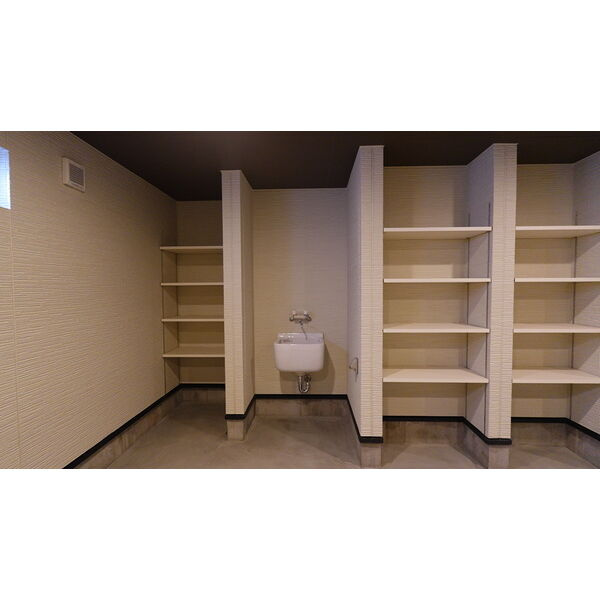 さいたま市見沼区大字東門前の倉庫