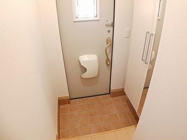 サニーヴィラの玄関