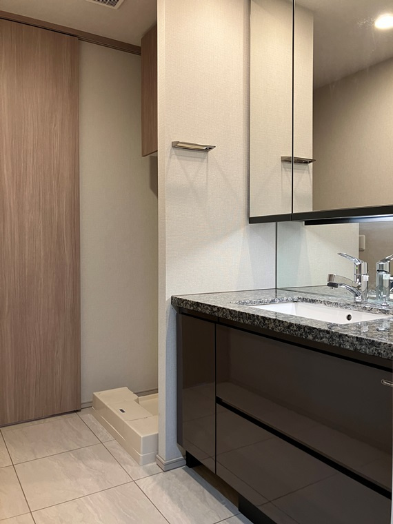 ガーラ・レジデンス三鷹シャインパークスの洗面所