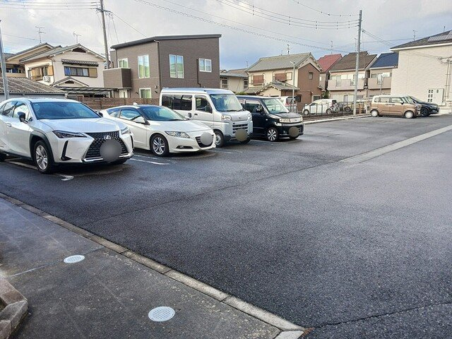 フェリス・サンの駐車場