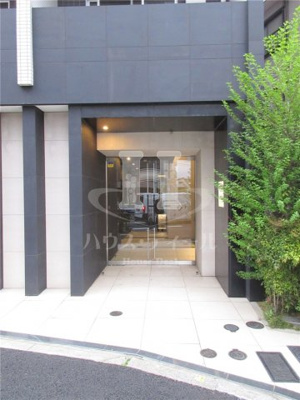 【エントランス】 | アルマドーラ赤羽岩淵