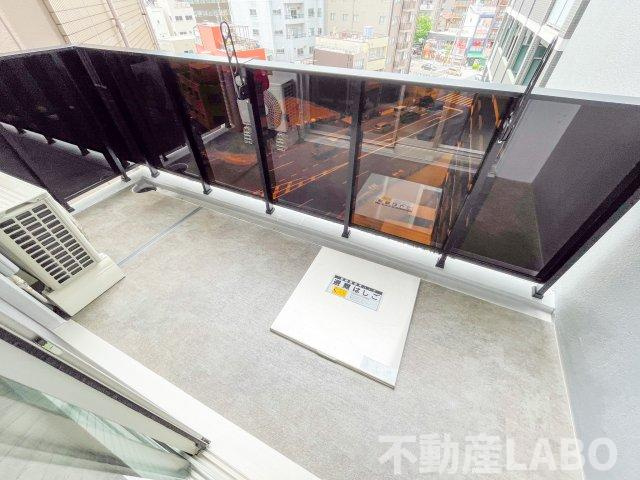 コンフォリア・リヴ天王寺寺田町ソルテラスのバルコニー