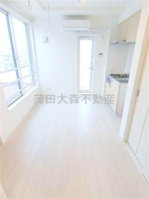 RAMIi池上　ラミイイケガミの居間・リビング|DK6.4帖