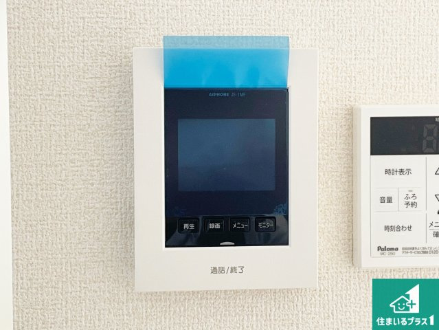 尼崎市常松　第3期　新築一戸建ての防犯設備|カラーモニターインターホン！声だけでなく来訪者の姿や顔がモニターで確認できるので、小さなお子様がいらっしゃるご家庭でも安心できます！