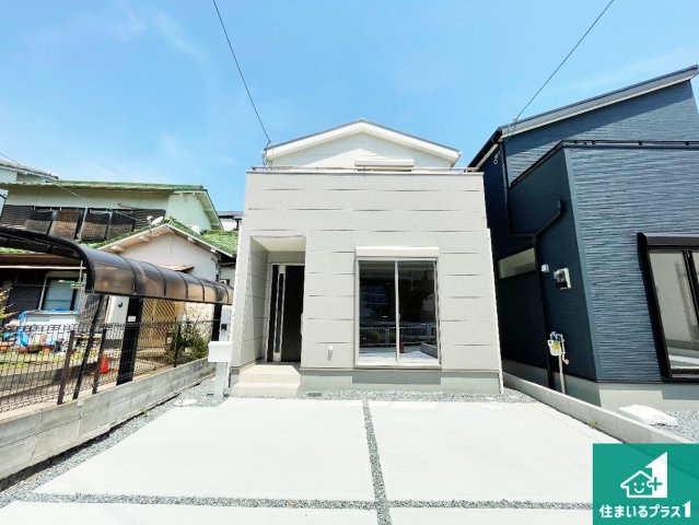 尼崎市常松　第3期　新築一戸建ての外観|お客様に長く安心して住んでいだだける事にこだわった家づくり！住んでからのアフターサービスにもしっかりと取り組んでいます！