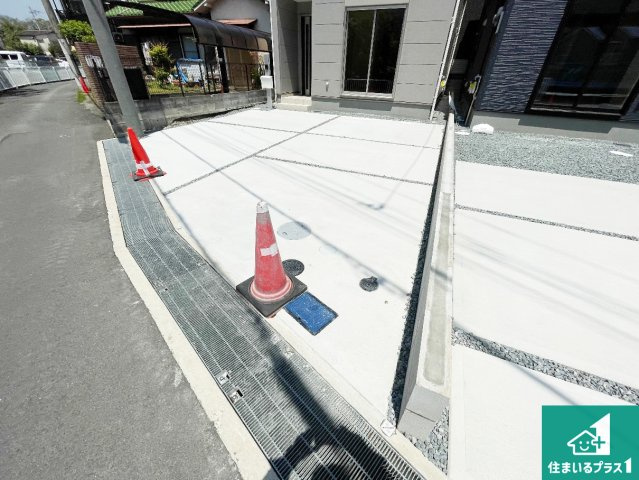 尼崎市常松　第3期　新築一戸建ての駐車場|駐車スペース！散水栓があるので、こまめに愛車を洗えます！