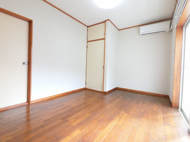 【洋室】 | 戸村ハイツ