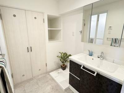 【独立洗面台】 | ジャルダン雲雀丘花屋敷