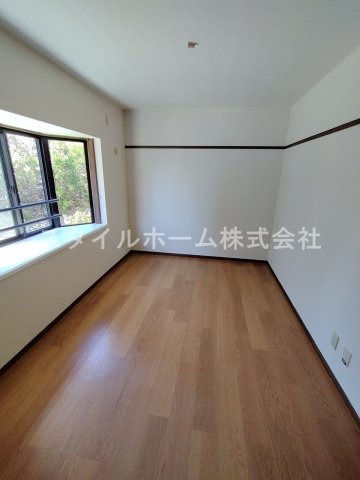 メゾンエトランゼの寝室