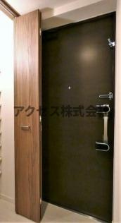 【玄関】 | ※同建物別室、参考写真