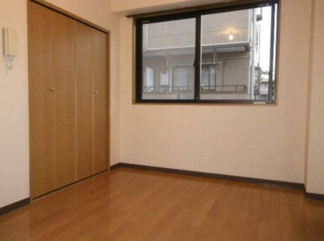 CRESTED　OHI（クレステッド　オオイ）の居間・リビング