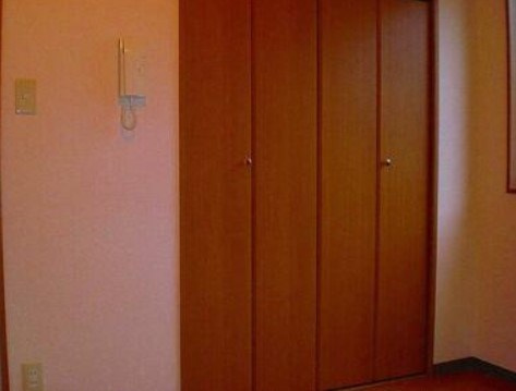 CRESTED　OHI（クレステッド　オオイ）の収納