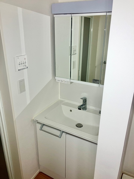 浅草橋戸建の洗面所