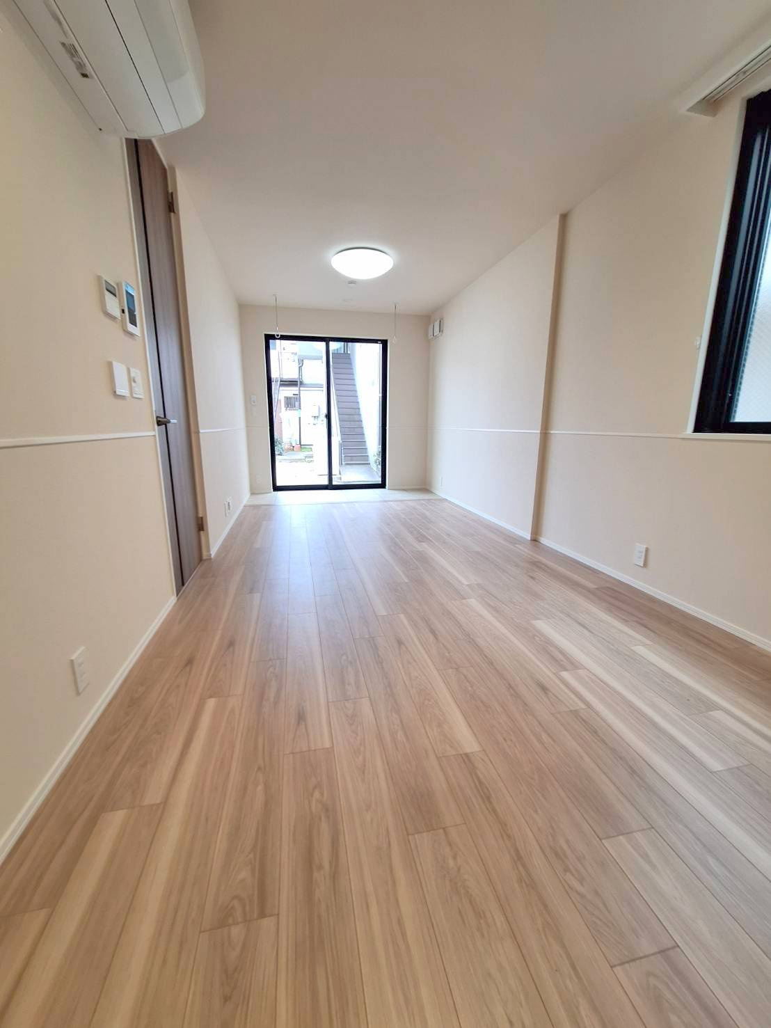 ウェリナ自由が丘の居間・リビング