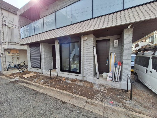 ウェリナ自由が丘のエントランス