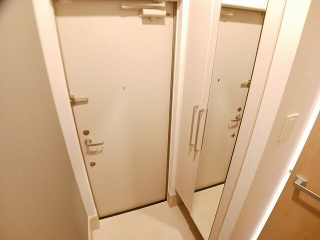 ラ・セゾン・フェリーチェの玄関