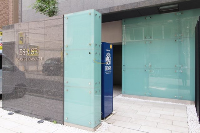 【エントランス】 | エスライズ東本町