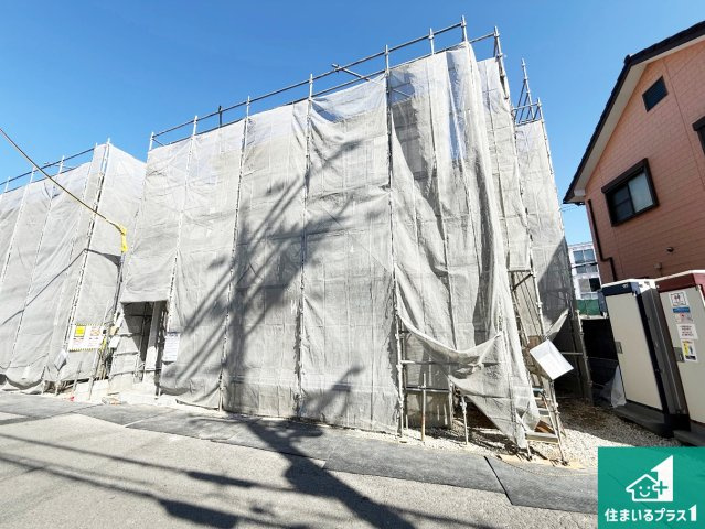 泉佐野市鶴原　第8期　新築一戸建ての外観|周辺は落ち着いた街並みの住宅地！子育てがしやすい住環境です！まだ未完成ですが、現地でしかわからない事もございます。是非一度ご覧ください。