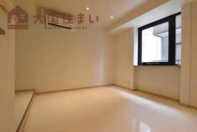 【寝室】 | RE-005