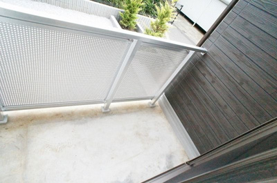 【バルコニー】 | リブリEbina山手(リブリエビナヤマテ)