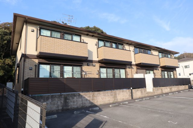 サンメゾンの外観