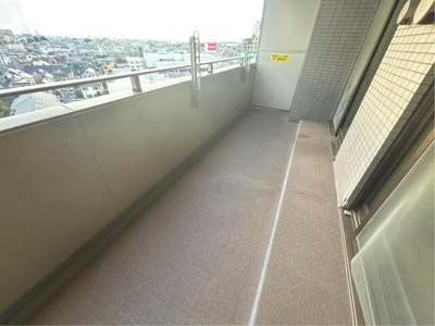【バルコニー】 | コスモシティ鳩ヶ谷駅前 | バルコニーがあります
