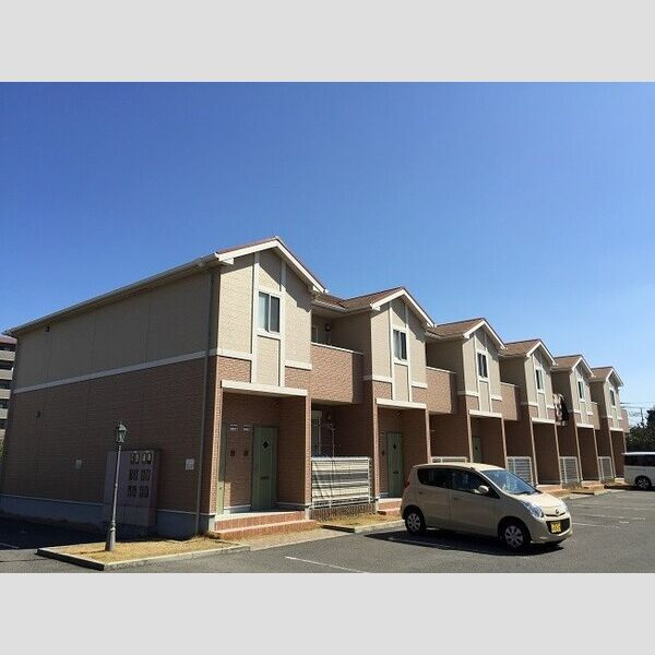 岸和田市吉井町４丁目のハイツの外観