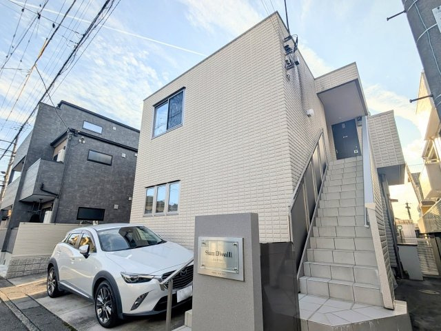 サン・ドエルの外観