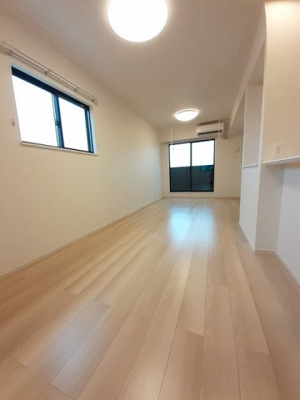 【居間・リビング】 | ヴィラフィオーレ　ＵＳＡ　Ⅱ