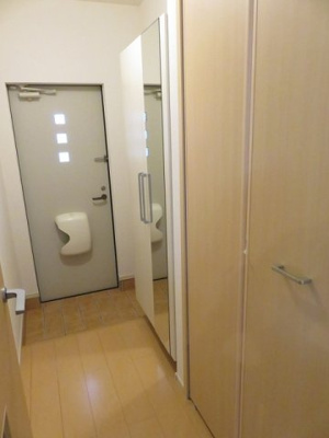 【玄関】 | エヴァーグリーン植野Ｄ