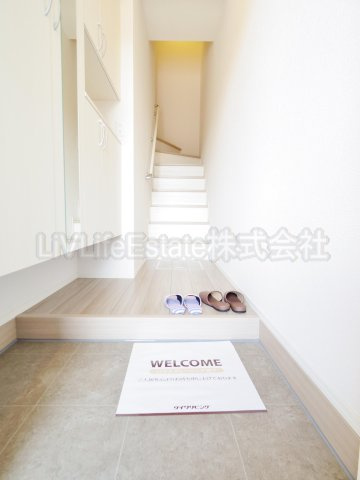 芝久保翠亭（仮）D-room芝久保町5丁目の玄関