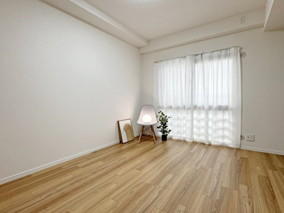 【洋室】 | ライオンズマンション雲雀丘花屋敷第2