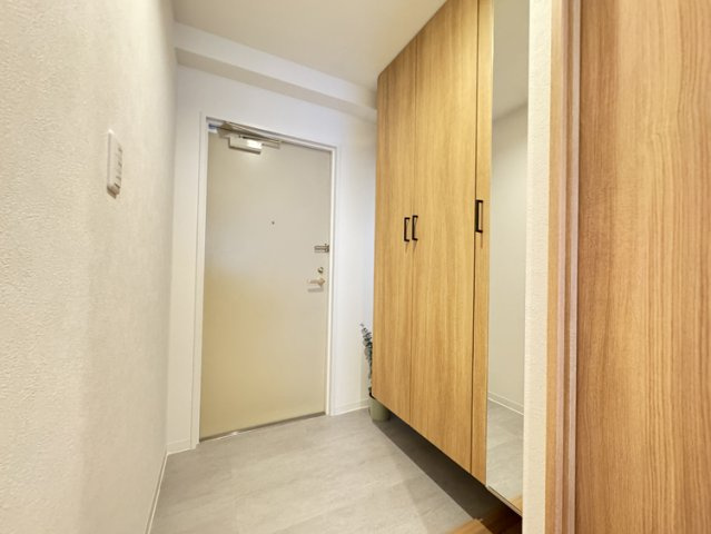 ライオンズマンション雲雀丘花屋敷第2の玄関