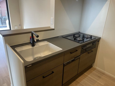 【キッチン】 | (仮称)杉並区和泉2丁目メゾン | 完成イメージパースです。現況優先です。