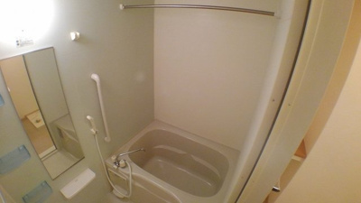 【浴室】 | クリス戸ノ上 | コンパクトで使いやすいお風呂です