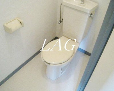 【トイレ】 | 松村マンション | トイレです。