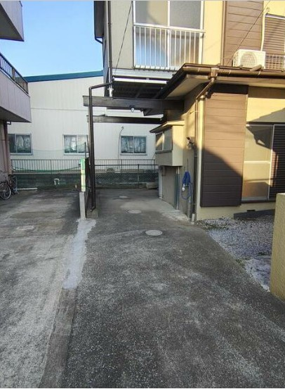 共栄ハウスの駐車場