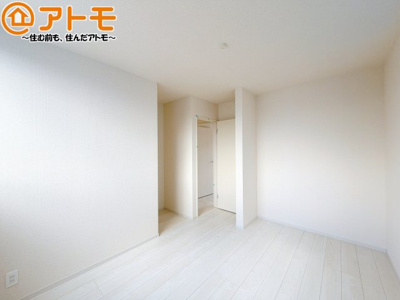【子供部屋】 | 駿河区下川原五丁目9期　新築戸建　4号棟 | お子様のお友達が遊びに来た時も、子供部屋があると楽しく過ごせますね♪