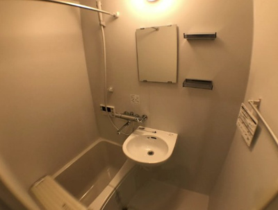 【浴室】 | ガット・ネーロ